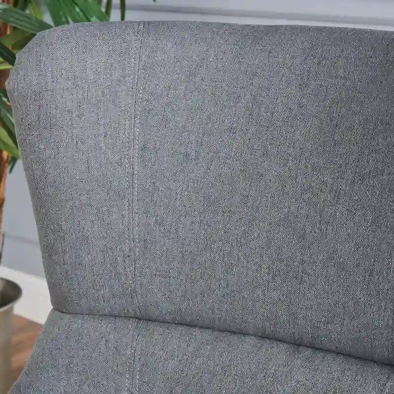 Moderner Club-Sessel mit hoher Rückenlehne aus Stoff