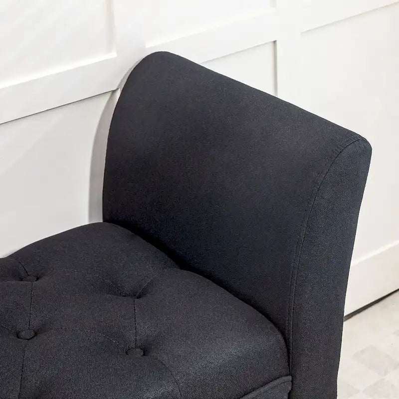 Banco para el pie de la cama con diseño capitoné y tapizado