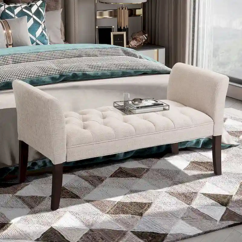 Banco para el pie de la cama con diseño capitoné y tapizado