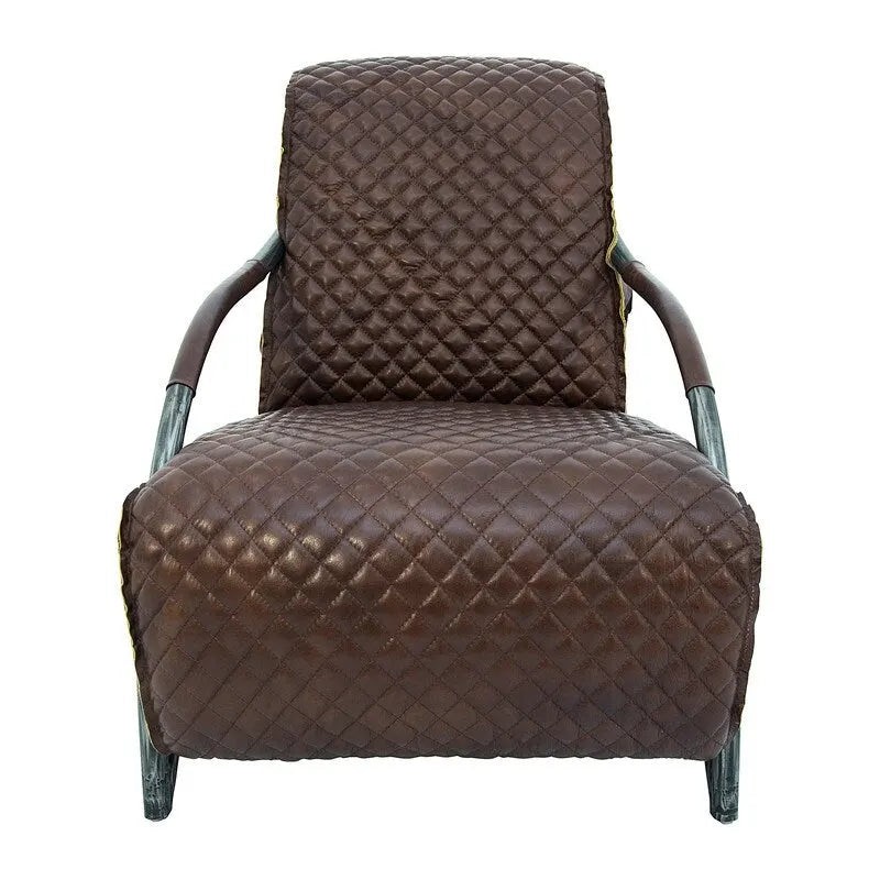 Sillón decorativo de cuero marrón estilo loft con capitoné y base de hierro fundido